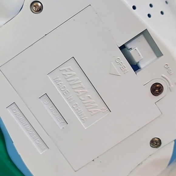 Vintage 90s Disney Fantasma Cinderella Musical Alarm Clock Battery Operated - Picture 15 of 17